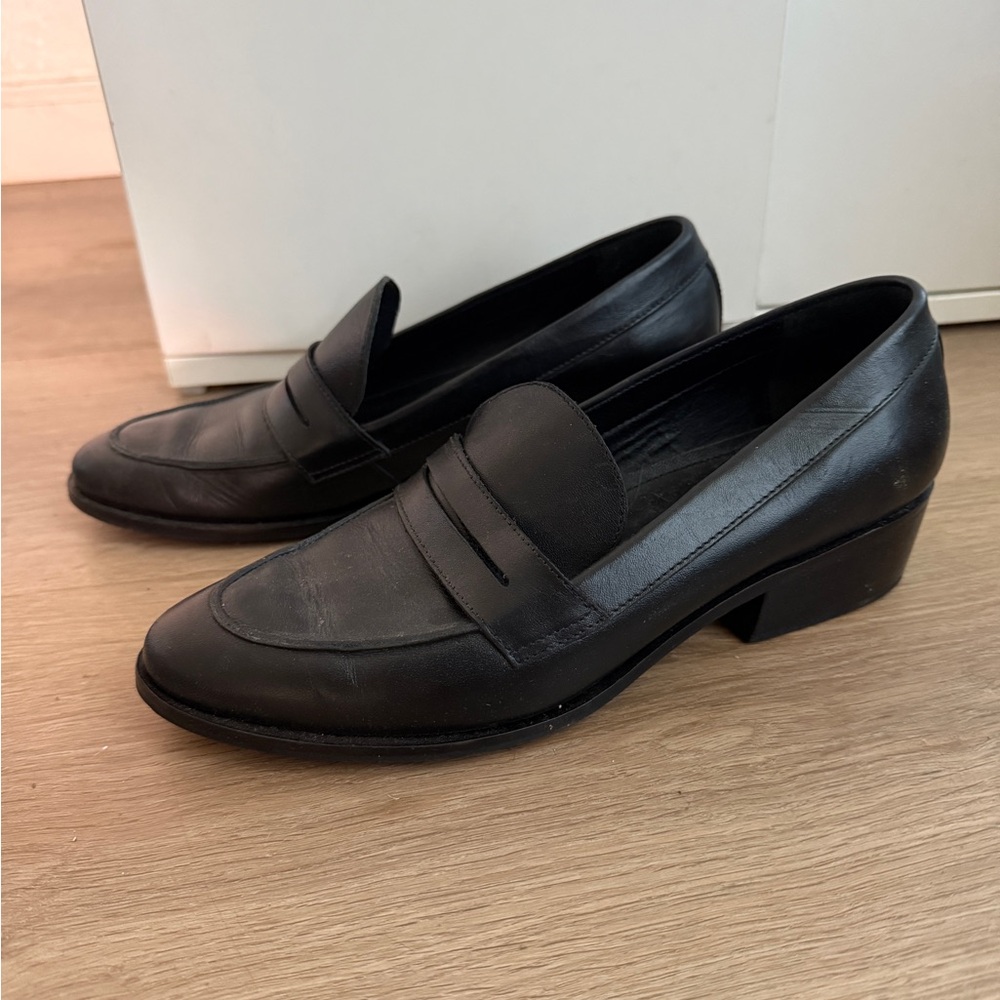 Able Black Loafers